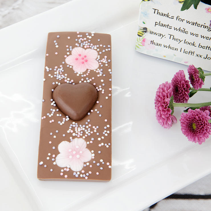 Milk chocolate heart bar Milk chocolate heart bar